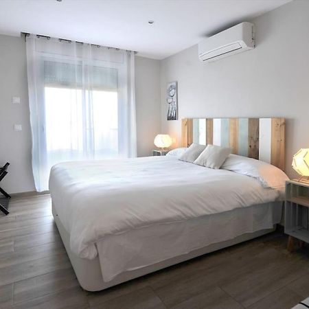 Atico Frente Al Museo Dali Apartment Фигерас Екстериор снимка